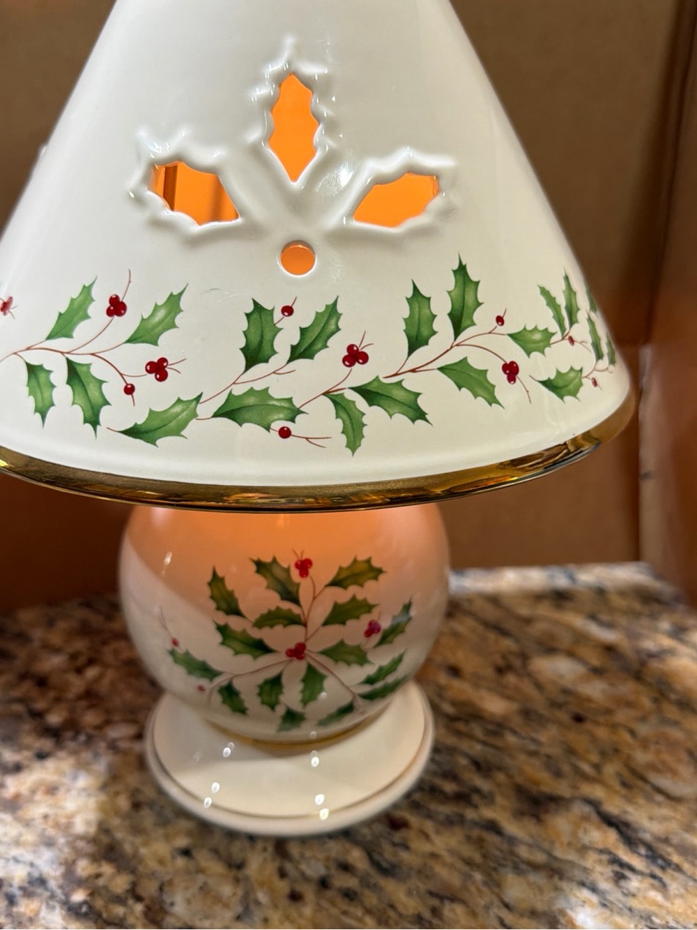 Holiday Holly Ceramic Table Lamp - White with Green and Red